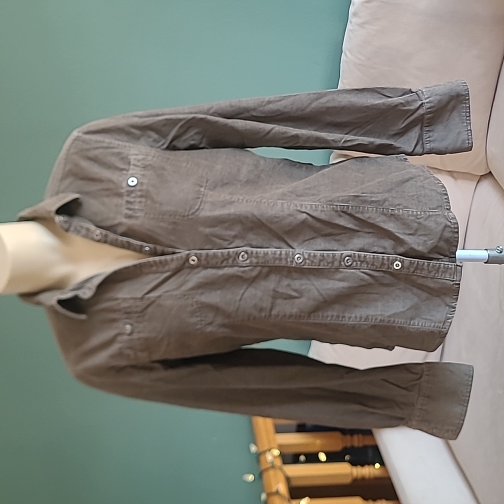 Gander Mountain olive green corduroy button-up